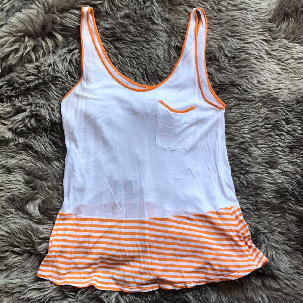 Kensie tank size S